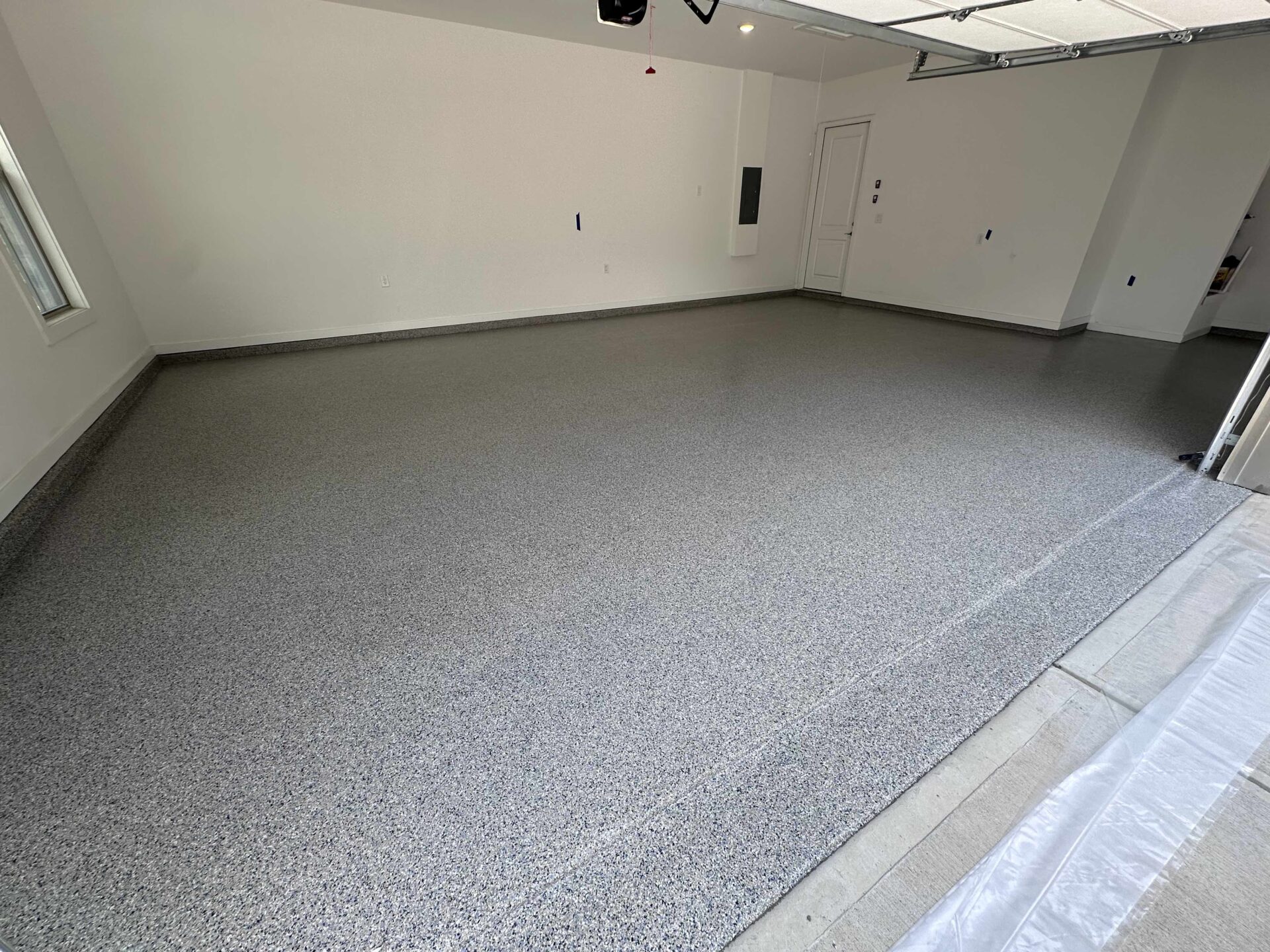 Polyaspartic floor coating