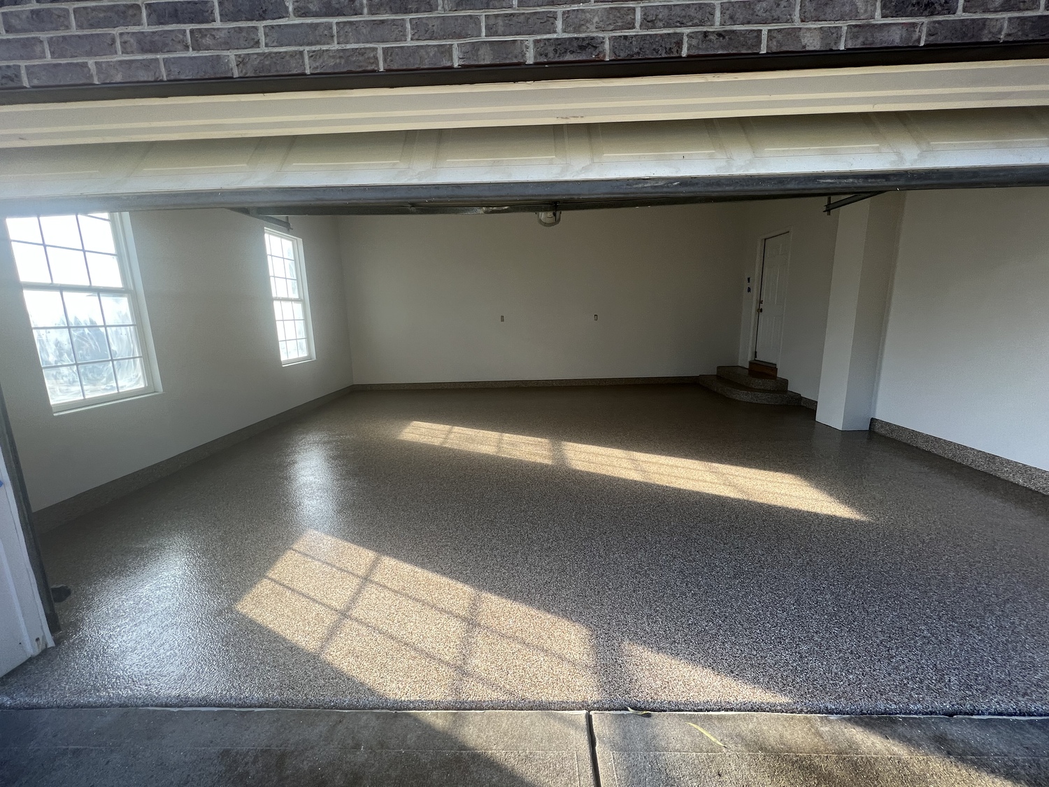 durable polyaspartic floor coating