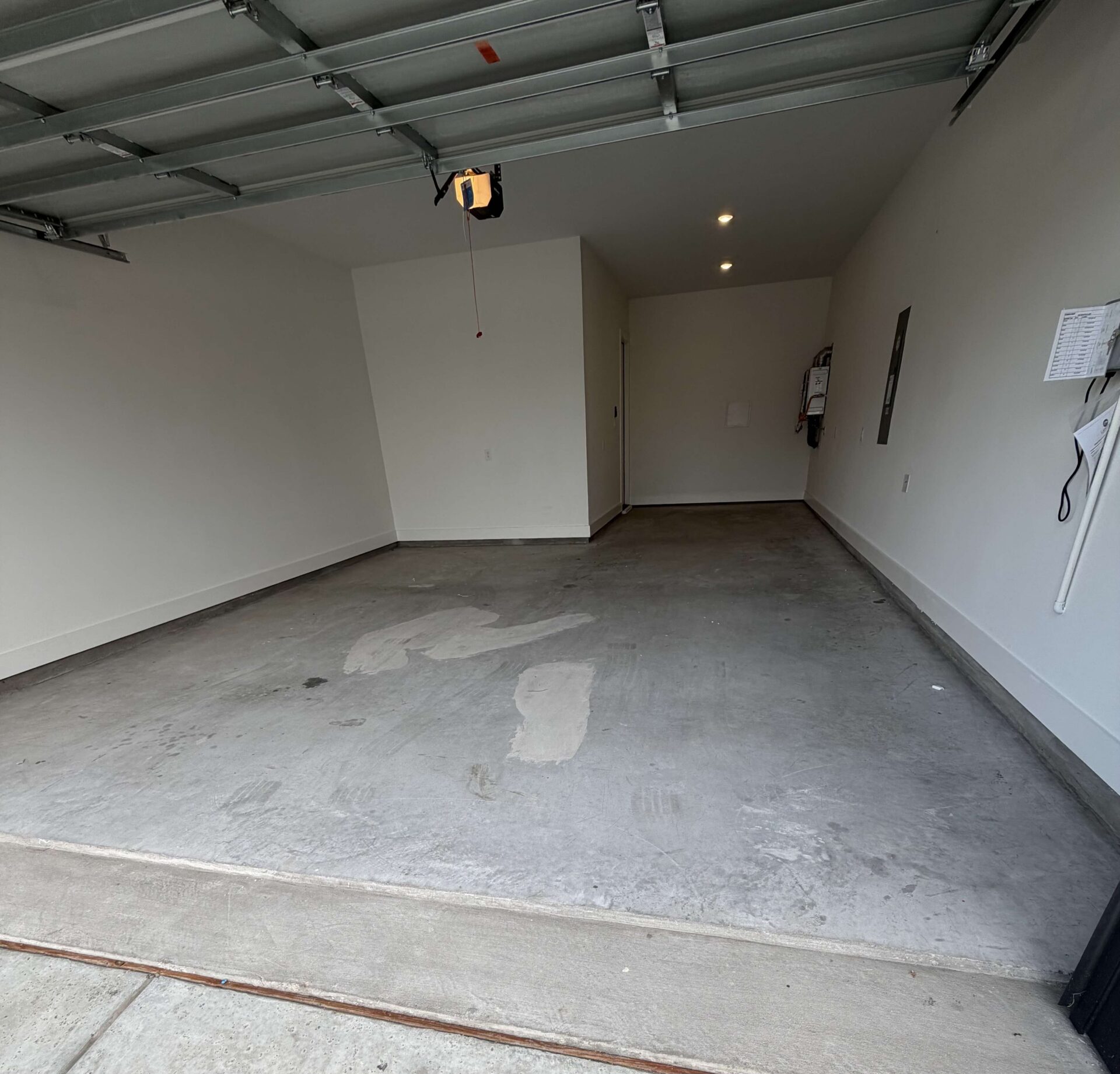 Allen TX garage floor before a concrete coating