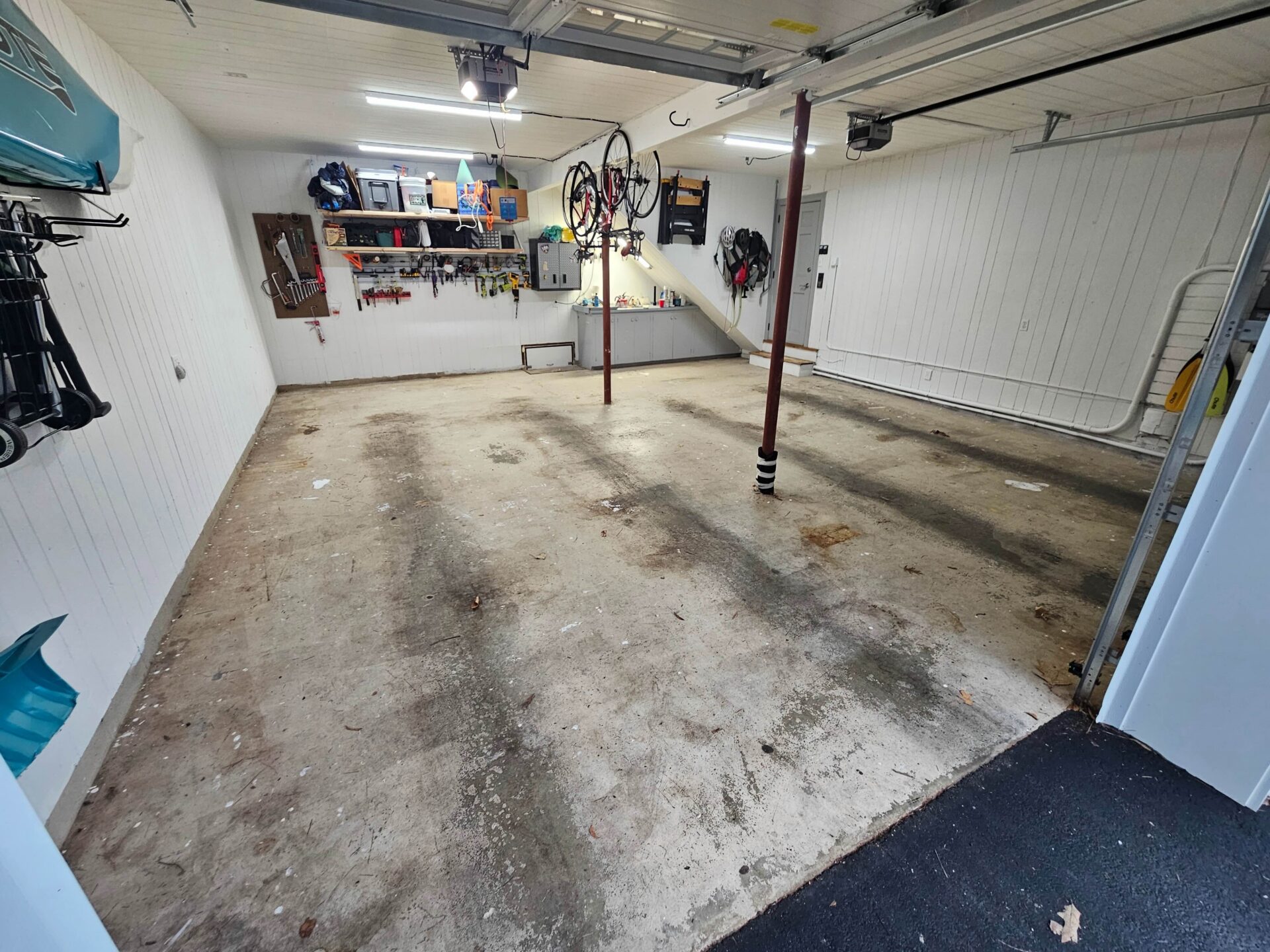 stained concrete in garage