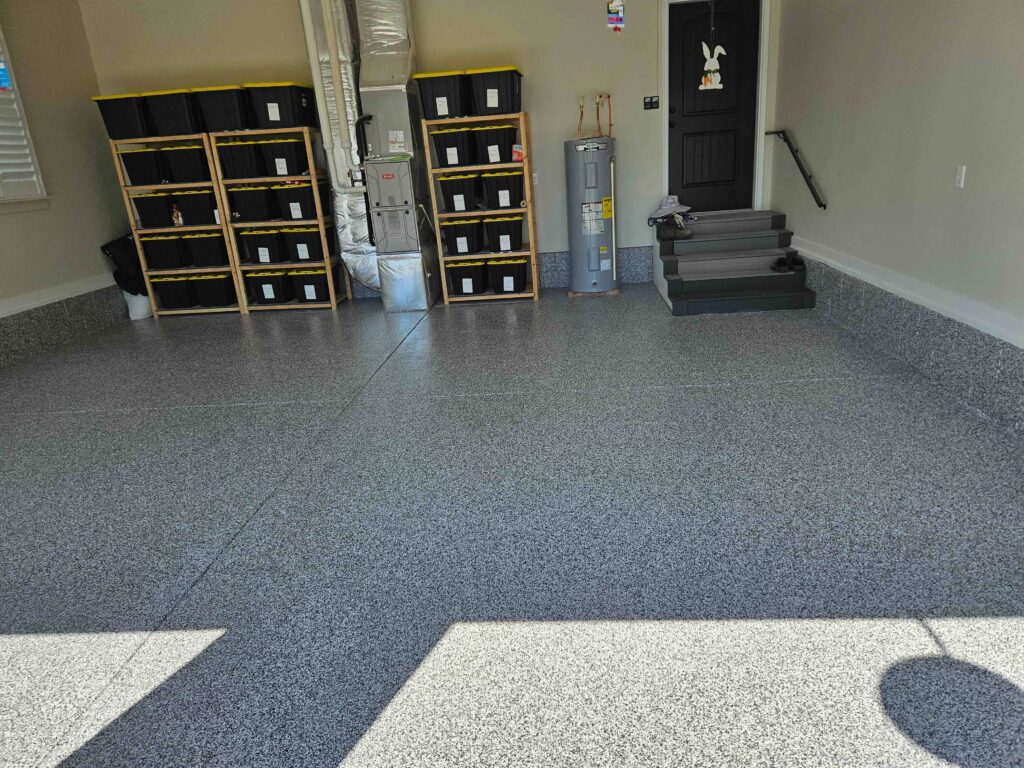 Garage Flooring in the color Midnight Grey