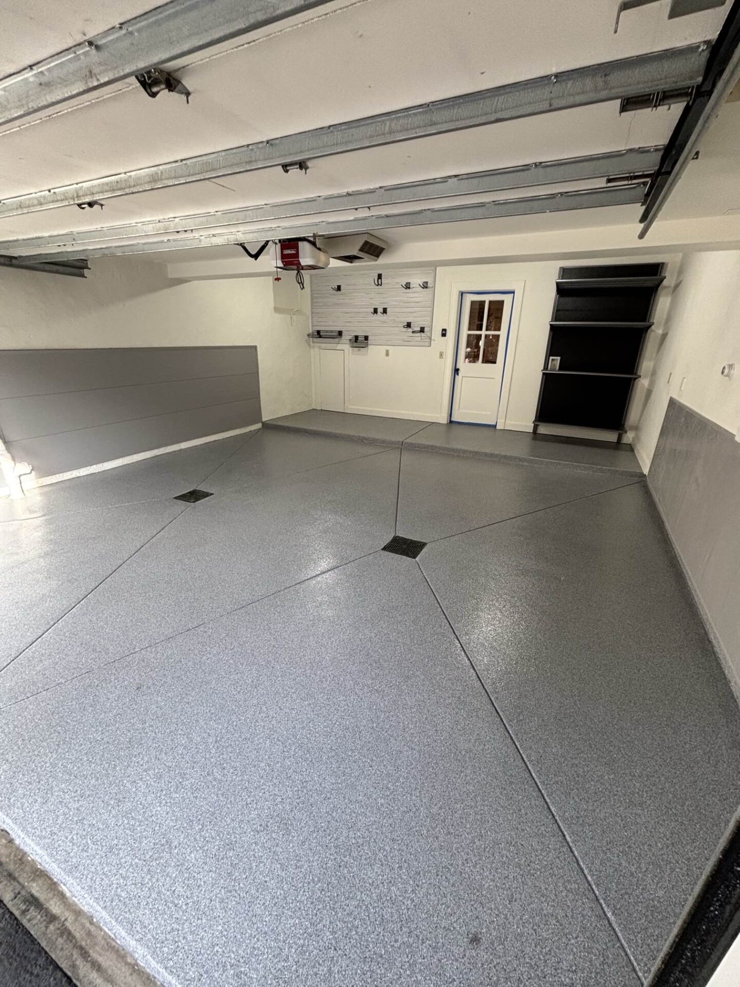 Polyaspartic coating and storage in garage