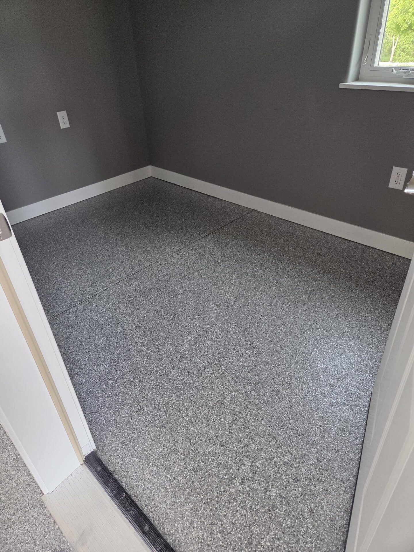 Polyaspartic coating on basement concrete