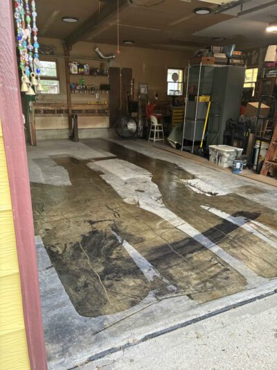 garage floor coating before in Blue Springs