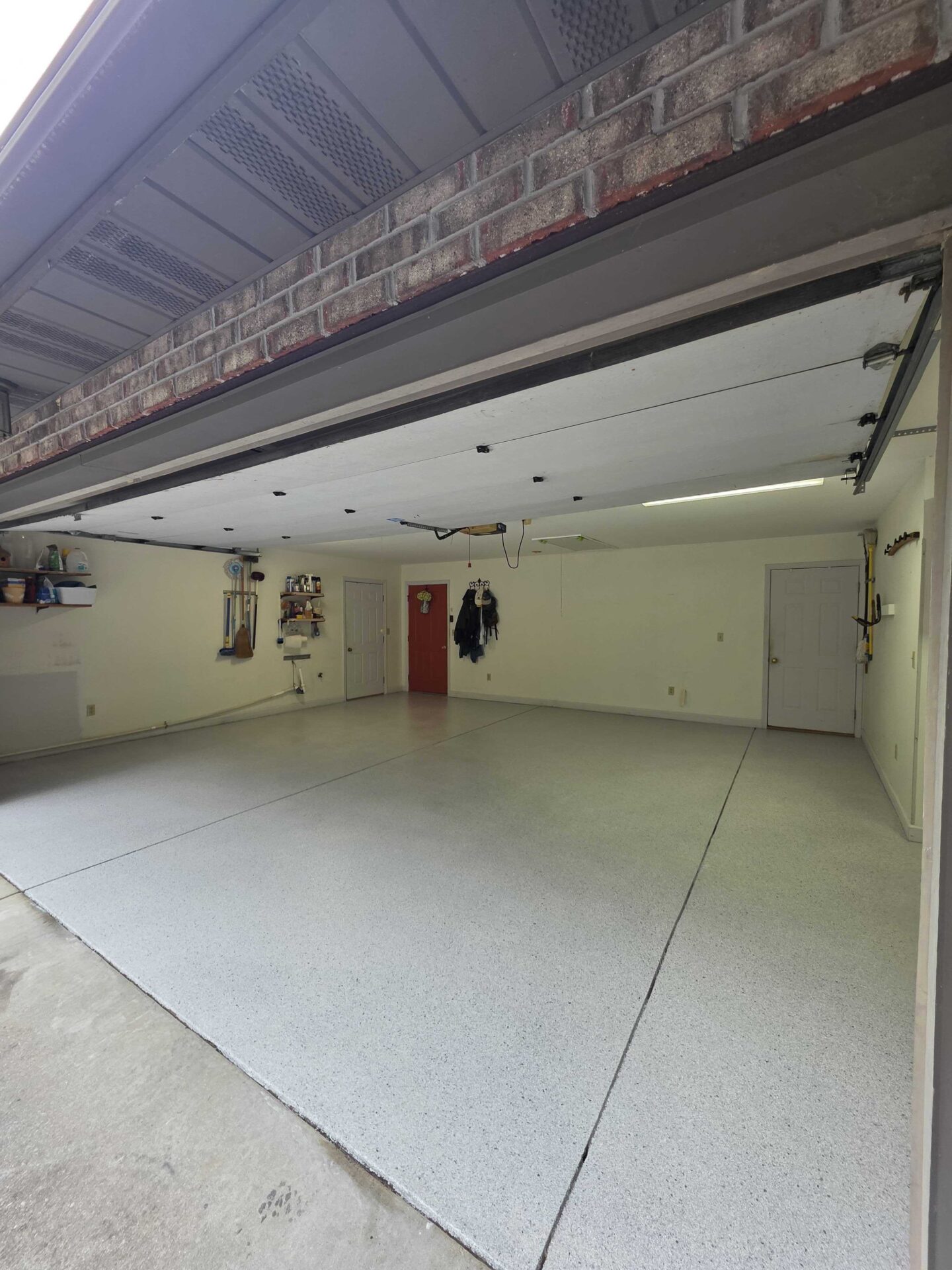 Sleek polyaspartic concrete coating