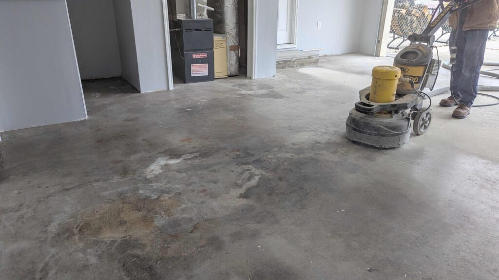 Farragut Garage Before Garage Floor Coating