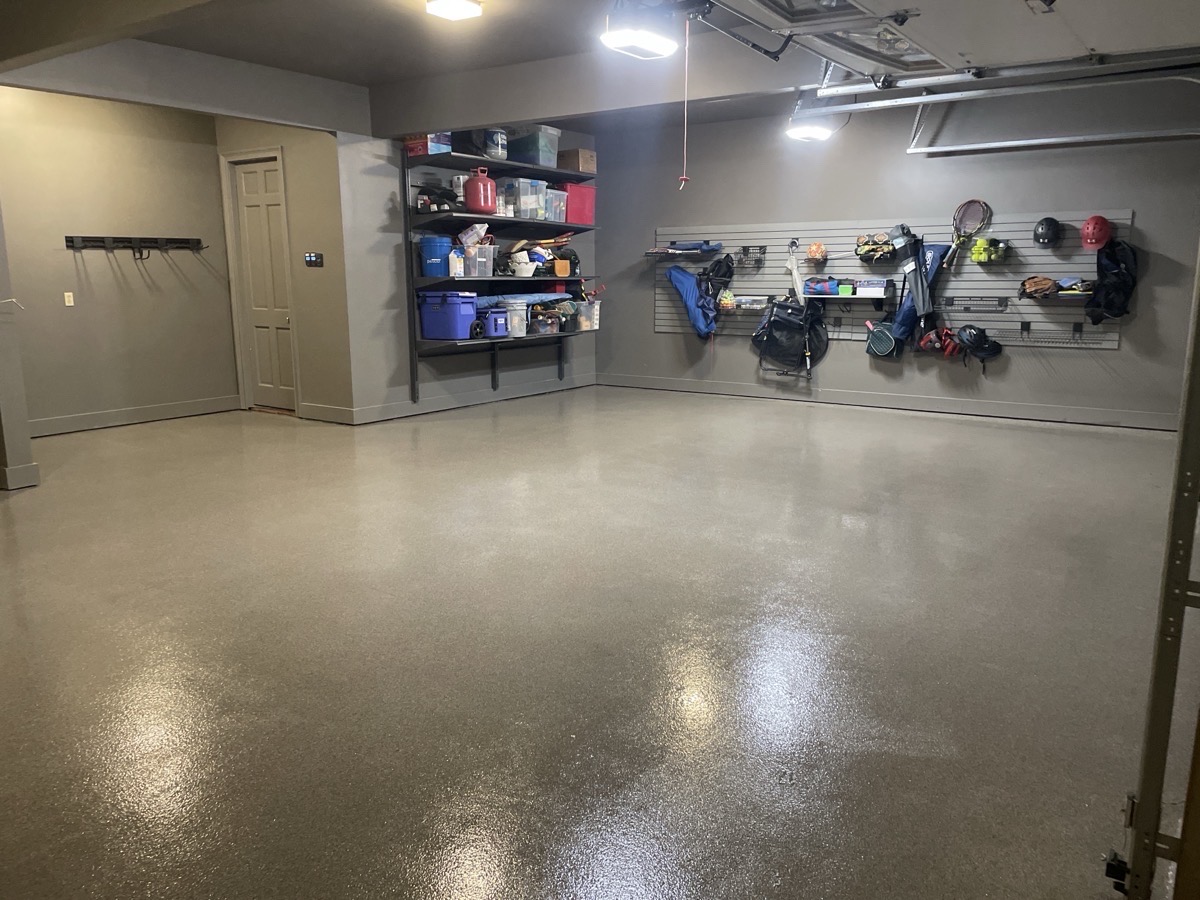 Polyaspartic floor coating and storage