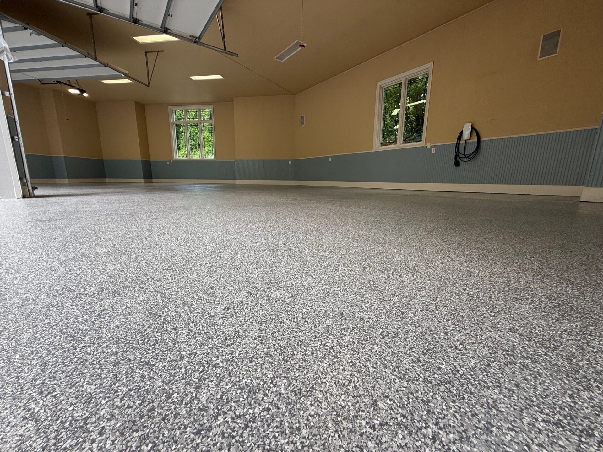 new polyaspartic garage floor coating