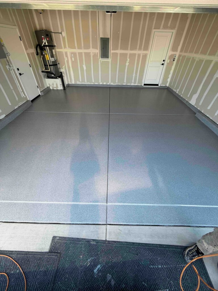 Garage Flooring in Dixon in the color Ash done by Hello Garage