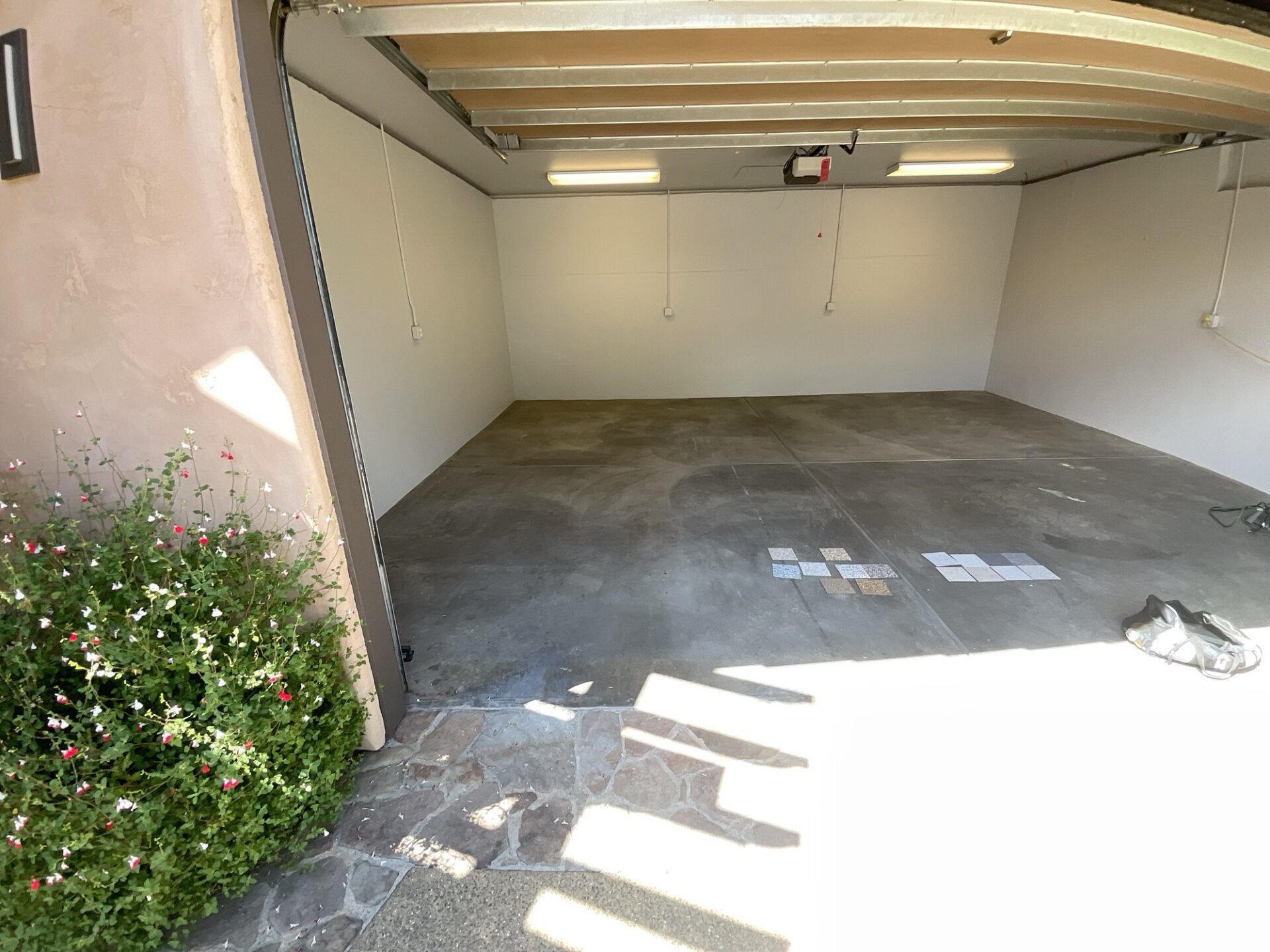 dingy worn out garage concrete