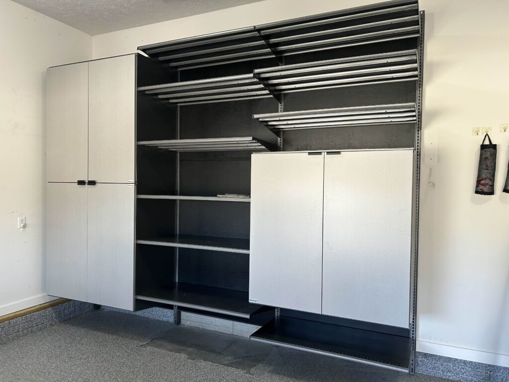 New Garage Cabinets in Elkhorn