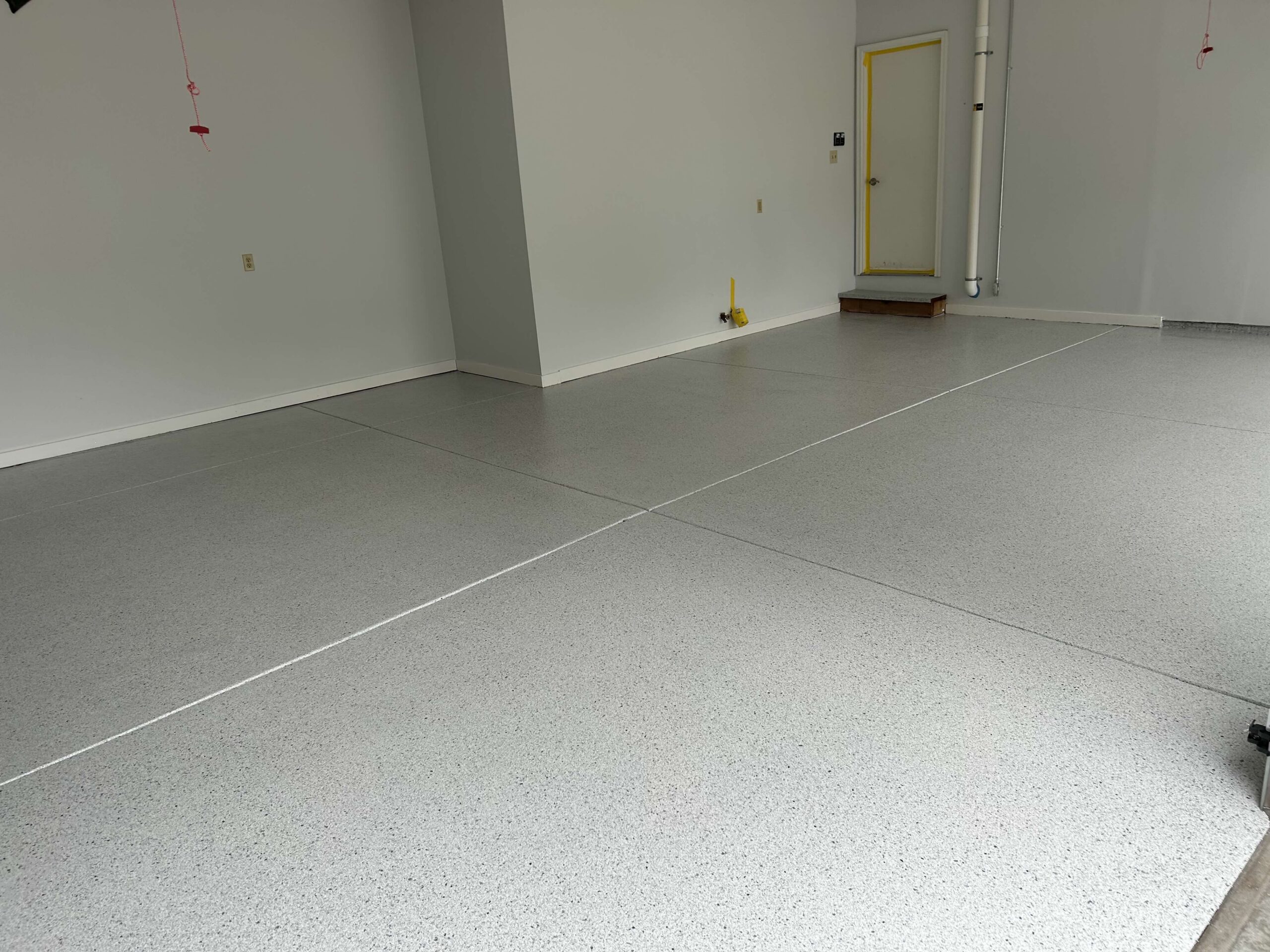 New polyaspartic garage floor in Lincoln