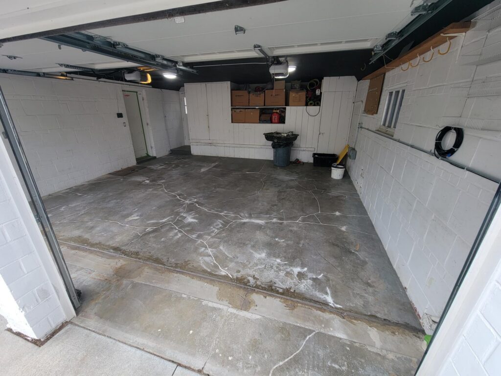 Papillion Garage Before a Garage Makeover