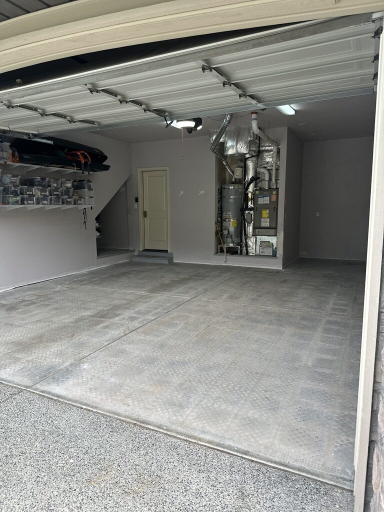 Stained Garage Floor in Kirkland