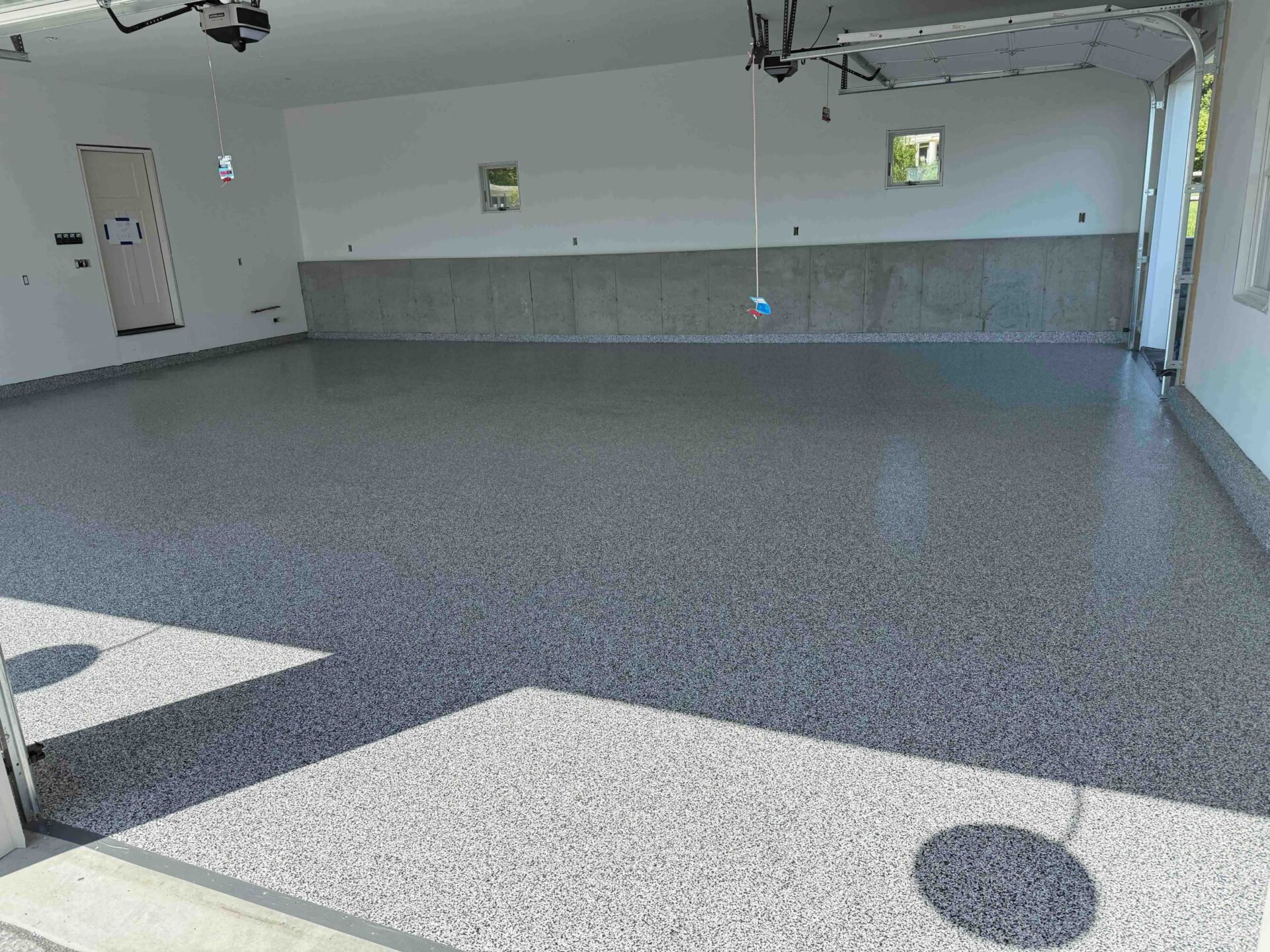 Garage Floor Coating that is completed in Warwick in the color Midnight Gray