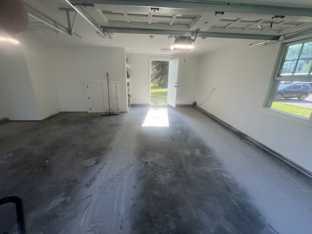 garage before photo