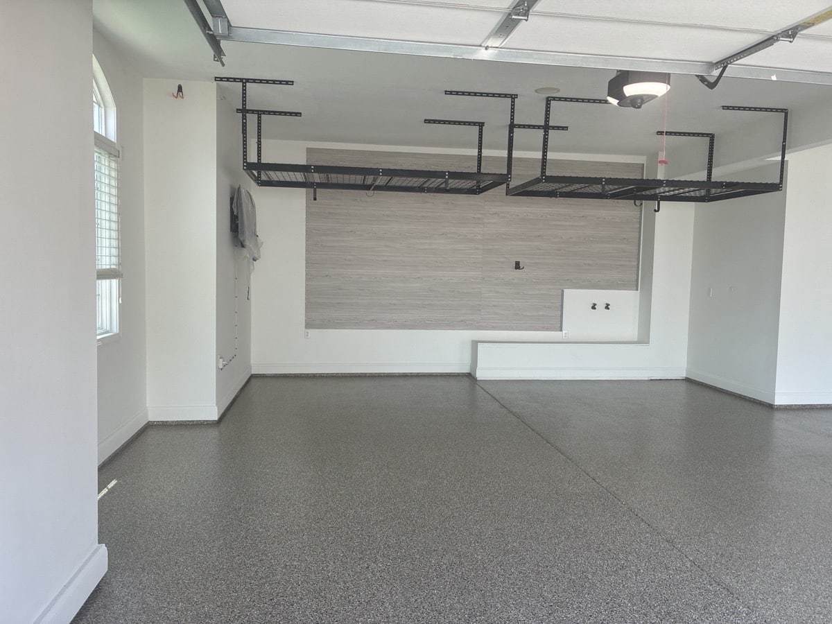 1_Memphis_Garage_0617_Taupe_Memphis_A